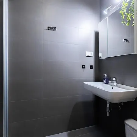 Bright & Stylish Near Center Апартаменты Кошице